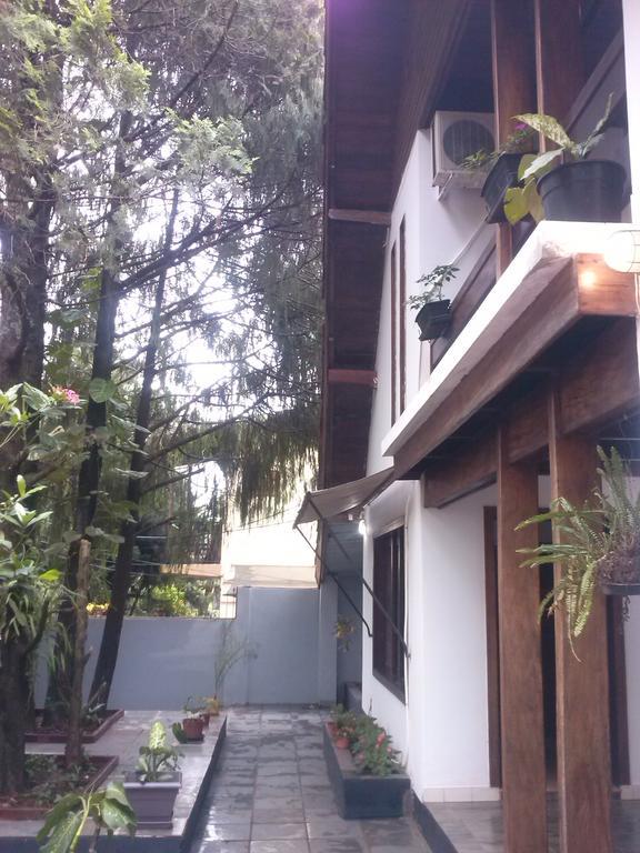 Petit Hotel Caraguata Puerto Iguazú Kültér fotó