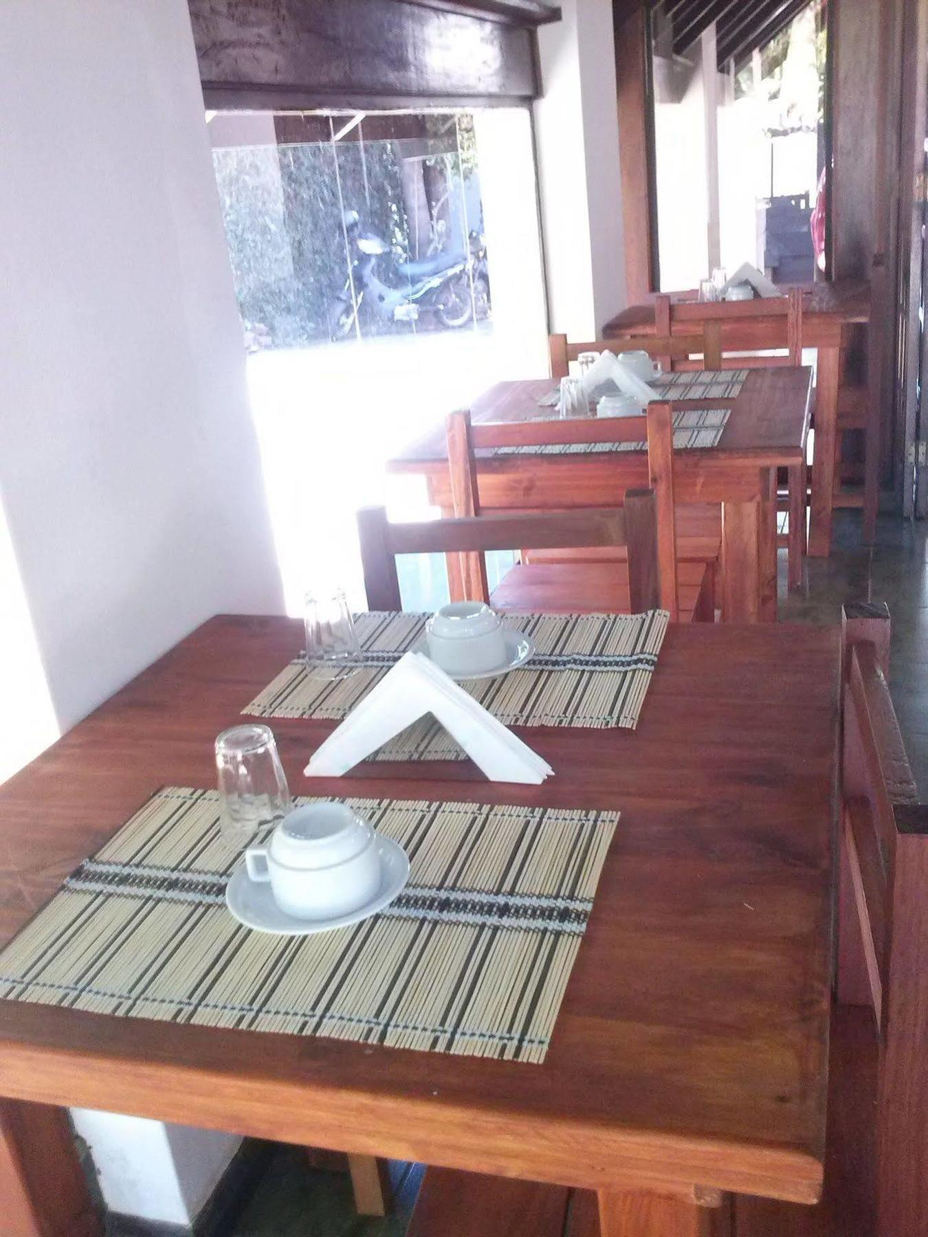 Petit Hotel Caraguata Puerto Iguazú Kültér fotó