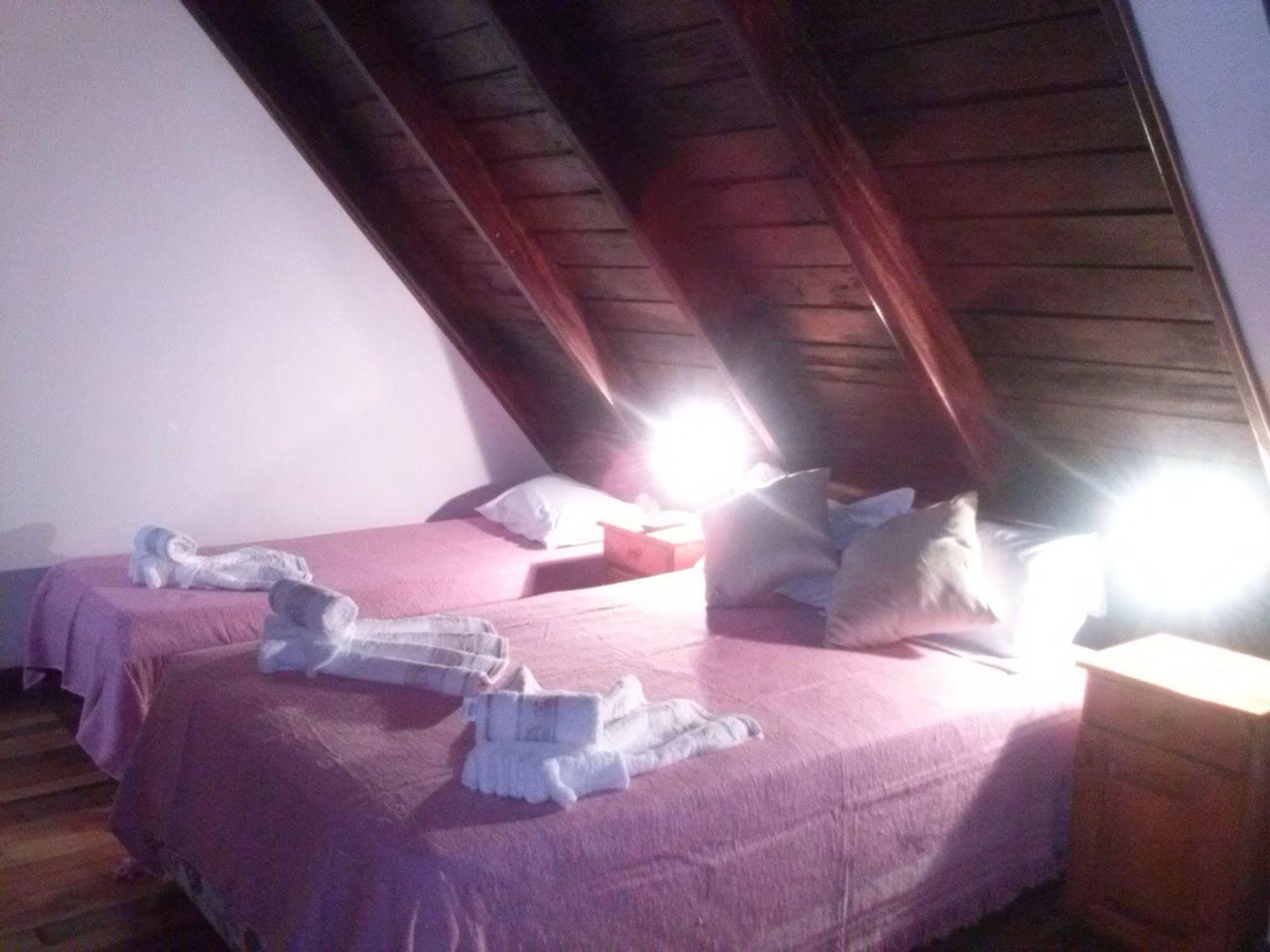 Petit Hotel Caraguata Puerto Iguazú Kültér fotó